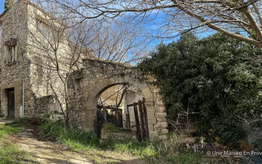 Maison de village Rochefort du gard (30)