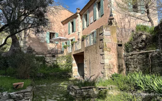 Demeure de charme Pujaut (30)